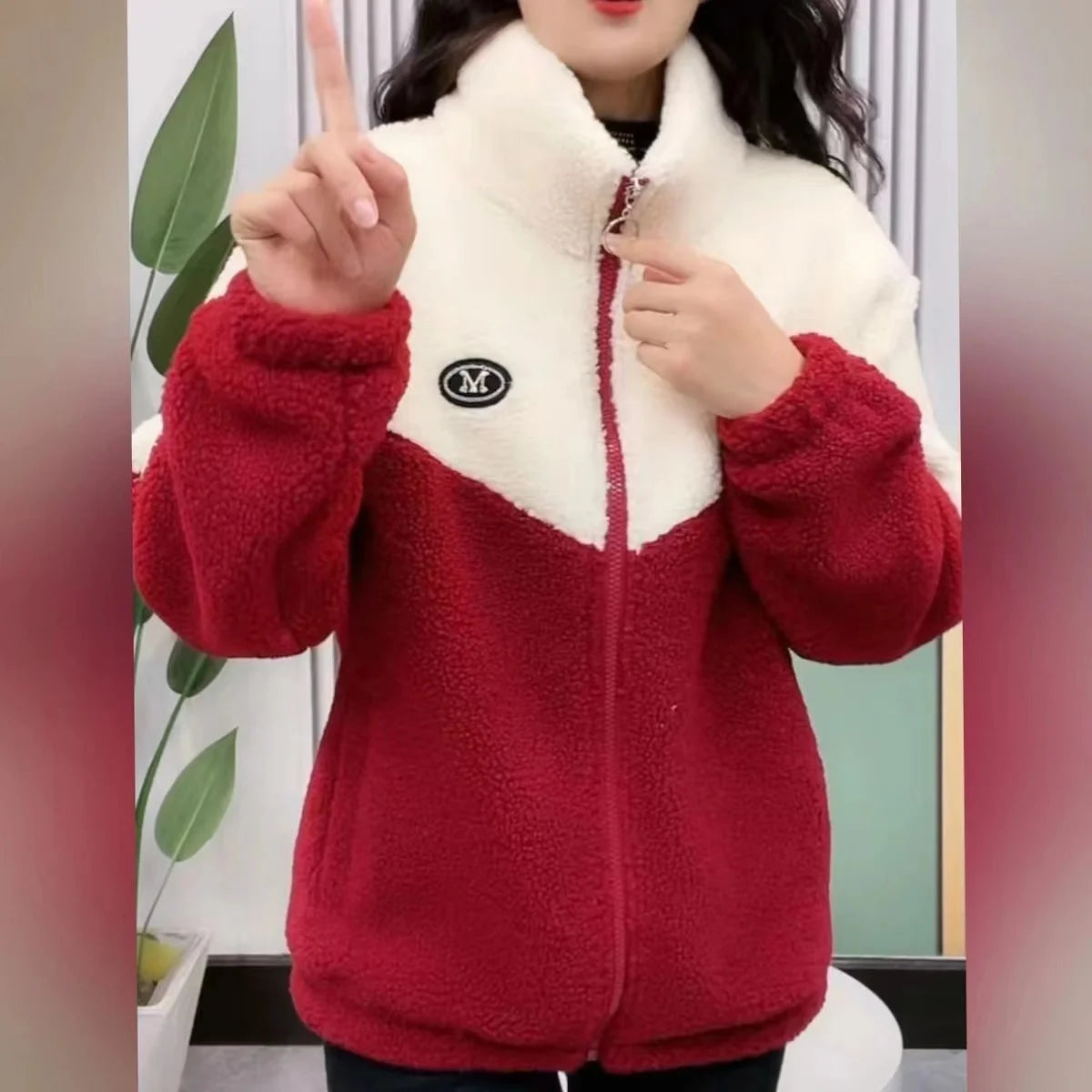 Stylish Polyester-Cotton Winter Jacket for Women